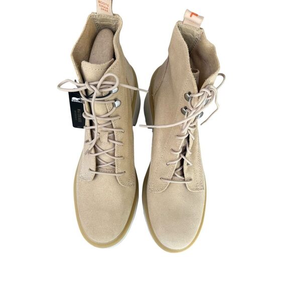 Sorel Hi-Line Chelsea Leather Boot in ceramic chalk size 8.5 - Picture 6 of 9